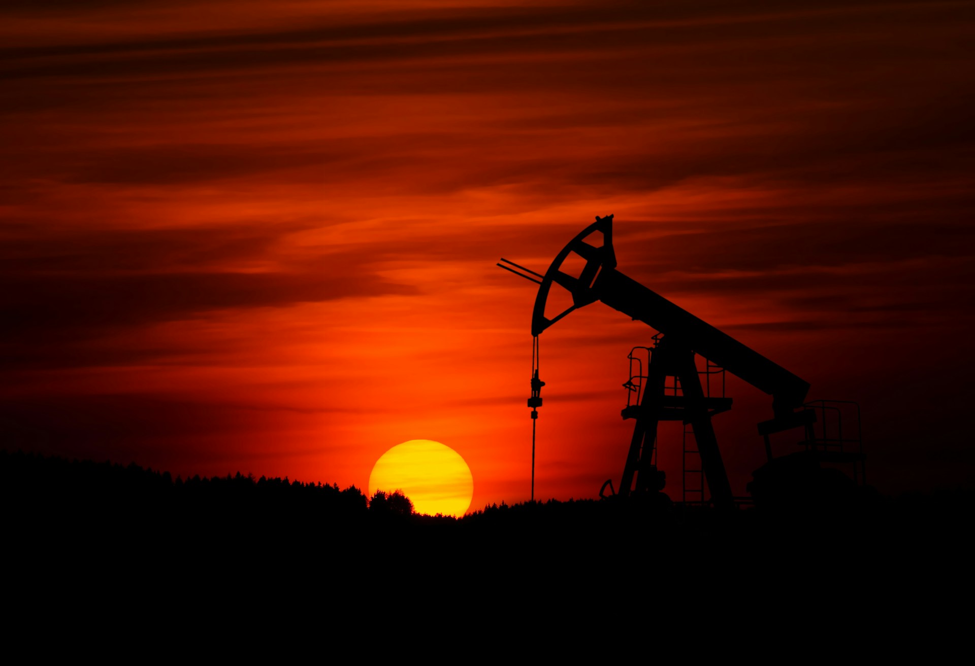 Oil heads toward $85/bbl on Increasing Odds of US Rate Cuts